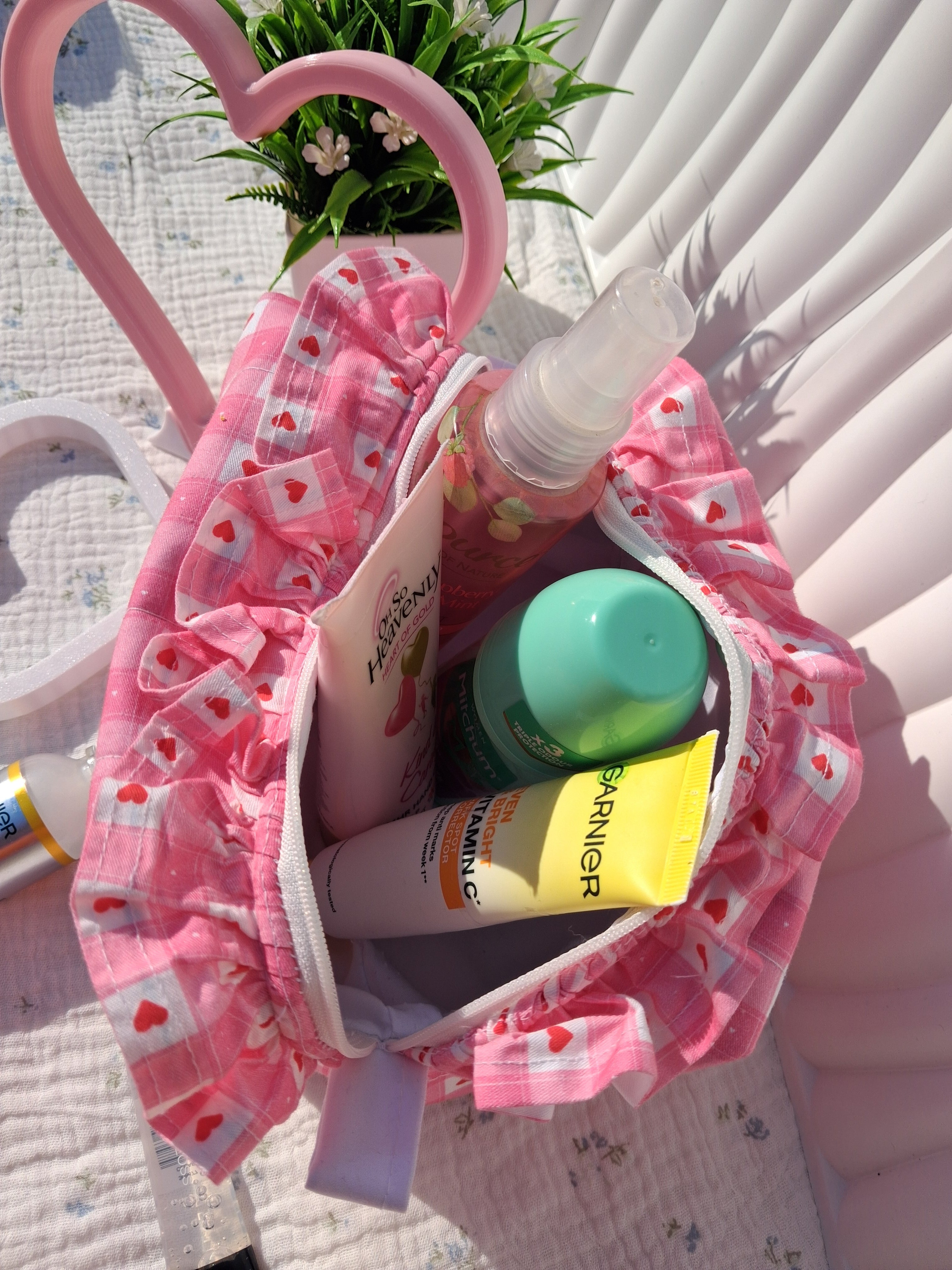 Medium Ruffle Toiletry Bag – Blush Pink Gingham