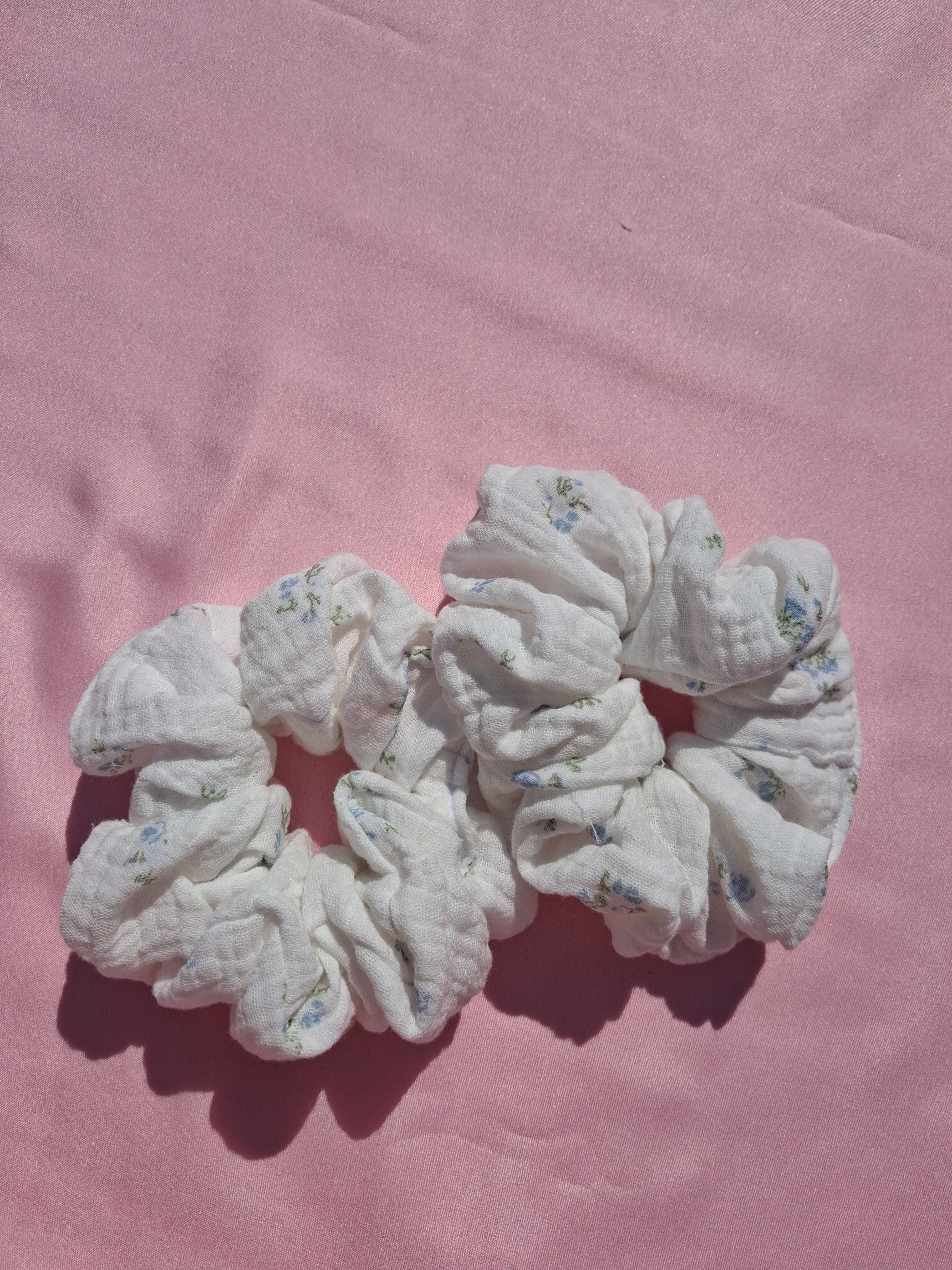 Blue Blossom Scrunchie Set